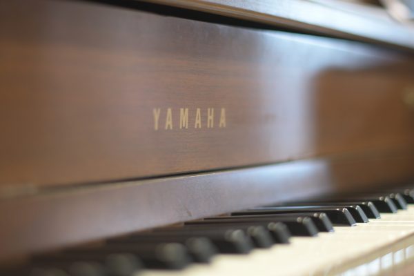 SOLD Yamaha M214B - Image 4