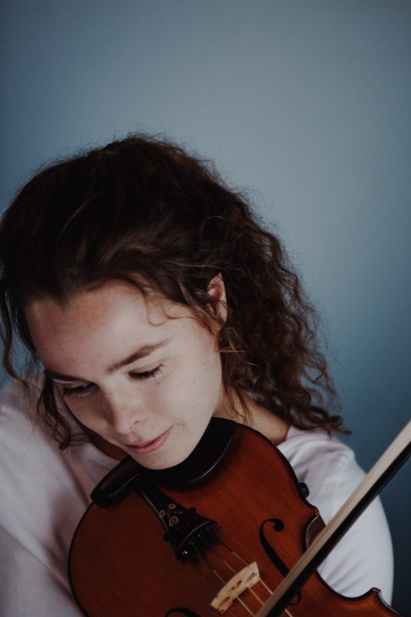 Fiddle with Clara - Image 4