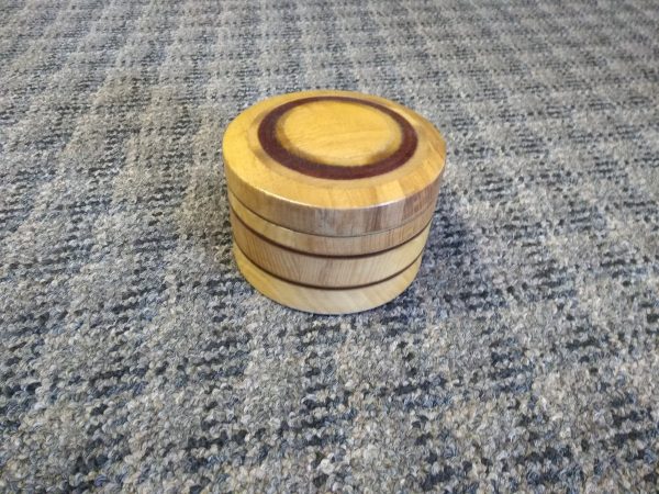 4-inch Horizontal Stripe Box 106B