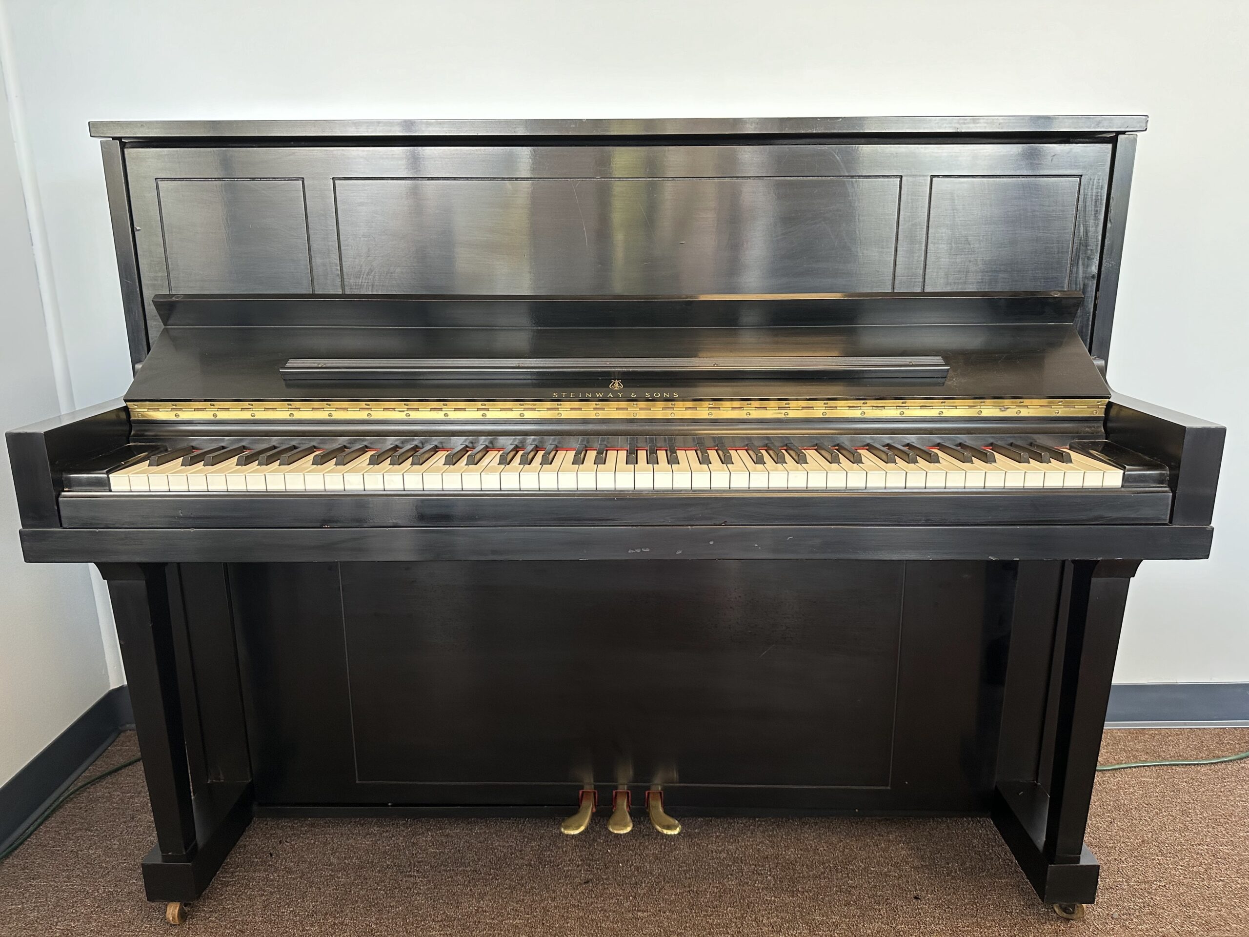 SOLD Steinway 1098 Starbird Piano